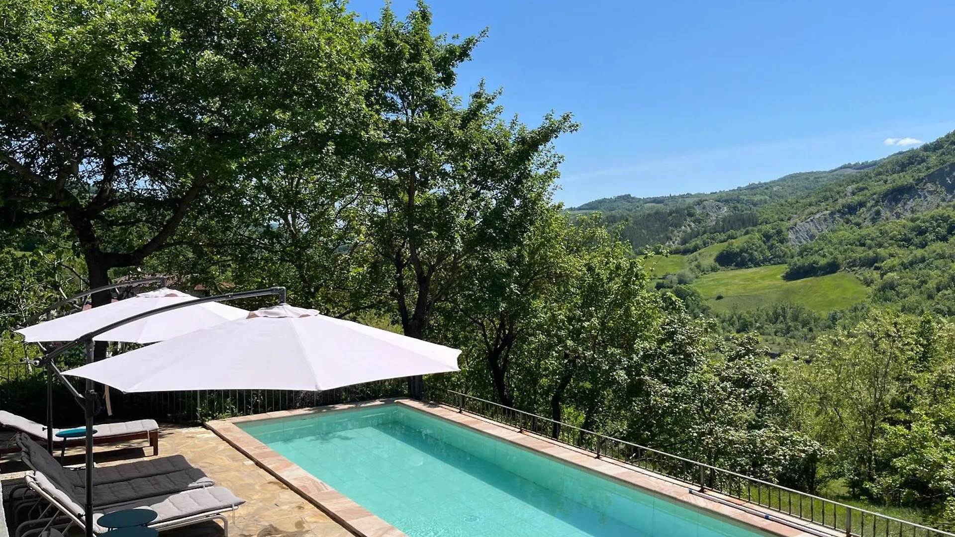La Stalla - Villa With Pool Toano